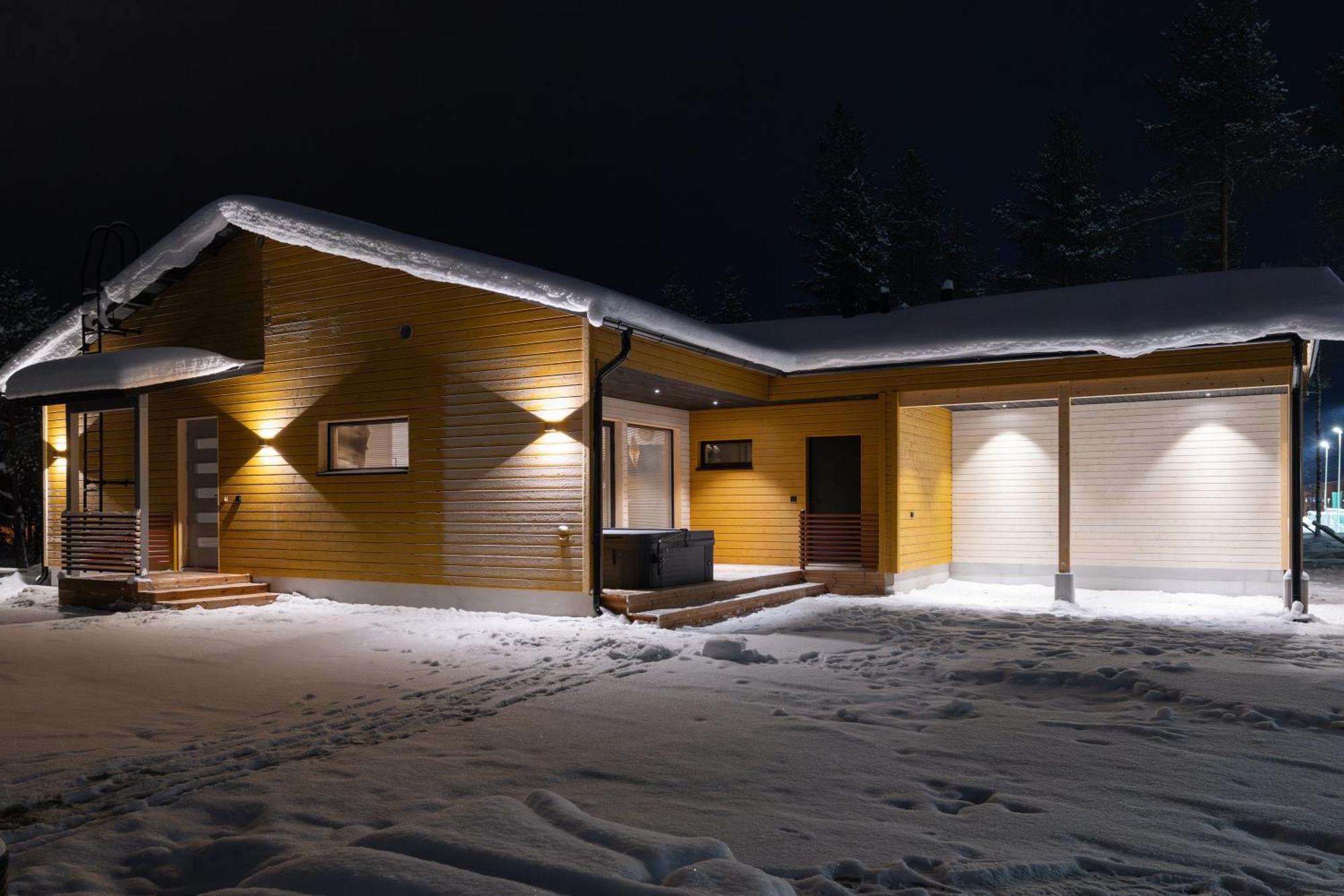 Premium Lapland Villa With Jaguzzi Rovaniemi Bagian luar foto
